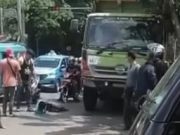 Sopir Truk Dianiaya Pria Berbadan Kekar di Cibubur