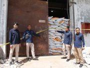 Polda Jatim Olah TKP Gudang Repacking Pupuk Subsidi Menjadi Non Subsidi
