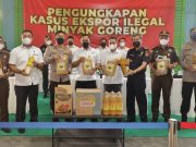 Polda Jatim Sita 122 Ton Minyak Goreng Siap Ekspor..
