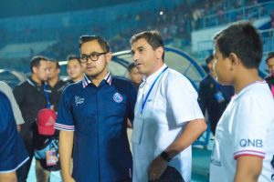Tagar #AlmeidaOut Bergema di Pendukung Arema FC 2