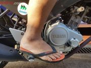Polisi Akan Tilang Pemotor Yang Pakai Sandal Jepit!