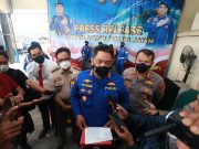 Sindikat Penyelundupan Benih Lobster Luar Negeri Diringkus Ditpolairud Polda Jatim..