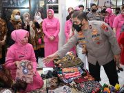 Dua Hari berturut Polda Jatim Gelar Bazar dan Fashion Peringati Hari HKGB Ke 70