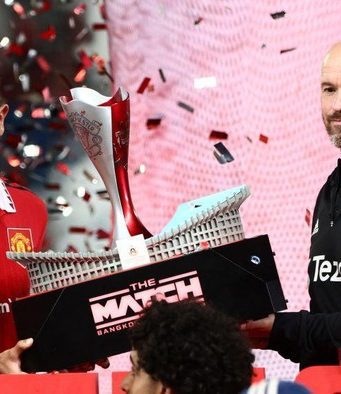 Ngegas di Awal, Manchester United Libas Liverpool 4-0