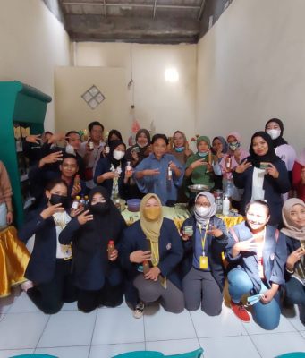KKN UWP, Manfaat Produk Eco Enzym lalu Pemasaran Produk