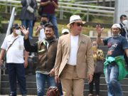 Gokil! Ridwan Kamil Catwalk Bareng Abang-Abang Ojol..