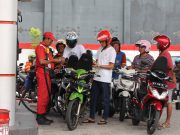 Netizen Sindir Antrian BBM, Kena Prank Harga Pertalite