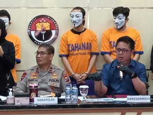 Ditreskrimsus Polda Jatim Bongkar Jaringan Website Palsu Antar Negara 1