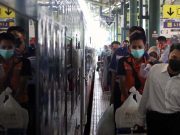 Libur Panjang Imlek, Belasan Ribu Orang Tinggalkan Surabaya Pakai KA