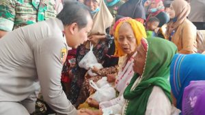 Kapolda Jatim Kunjungi Pasar SIB Surabaya 2