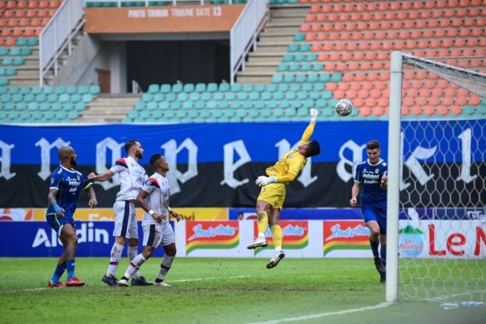 persib vs arema