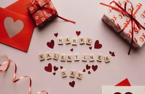 Setelah Kado, Berikut Ucapan Hari Valentine Untuk Pasangan!