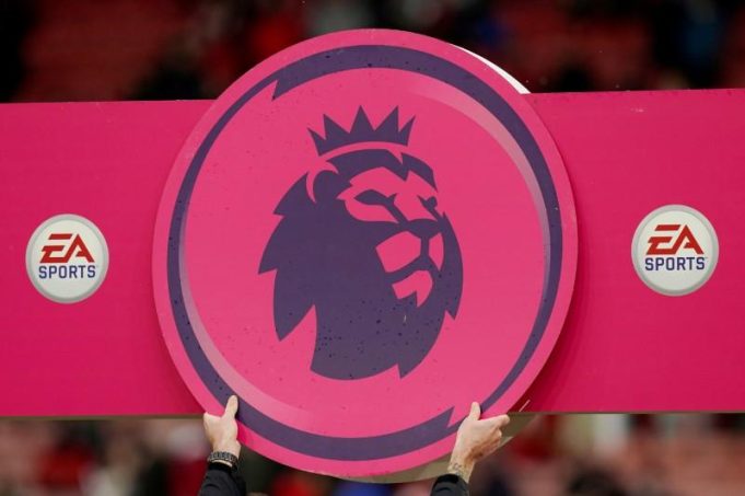 bukti-toleransi-premier-league-kepada-pesepakbola-muslim-wasit-diizinkan-hentikan-laga-saat-waktunya-berbuka-puasa-ramadhan-DnQAizpjGi