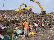 Sampah Kota Surabaya Naik 200 Ton Selama Ramadhan