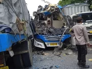 Tabrakan Maut Bus dan Dua Truk di Pantura Rembang, Pengendara Lihat Ada Empat Mayat Tercecer