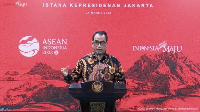 menteri-perhubungan-budi-karya-sumadi-dalam-menyampaikan-konferensi-pers-mengenai-mudik-2023-2_169