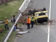 Kecelakaan Beruntun Truk di Tol Semarang-Solo, 6 Orang Tewas
