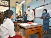 Pemkot Pastikan SD dan SMP di Surabaya Jalankan Program Ramah Anak