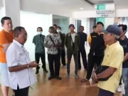 Wakil Wali Kota Imbau Salah Satu Perusahaan Ritel di Surabaya Bayar THR