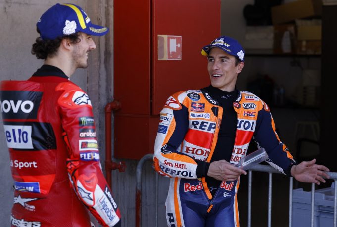 awali-motogp-2023-dengan-buruk-marc-marquez-tetap-lawan-berat-bagi-francesco-bagnaia-9UYx7mOS13
