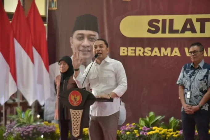 eri-dan-silaturahmi.jpg