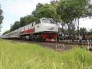 KAI Commuter Prediksi Pengguna KA Lokal Surabaya Meningkat pada Momen Mudik Lebaran