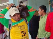 Pelabuhan Tanjung Perak Ramai Pemudik, Tak Jamin Portir Bisa Raup Rezeki