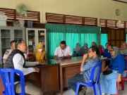 Wali Kota Surabaya Sidak Pelayanan Balai RW, Tegur yang Kosong Tanpa Petugas