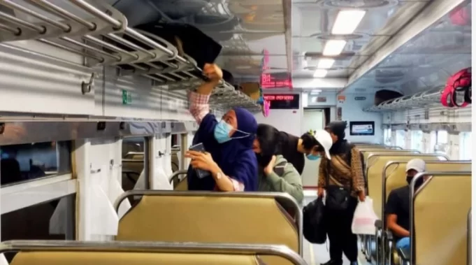 jadwal-keberangkatan-kereta-api-di-surabaya-malang-berubah--thumbnail-706