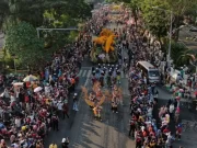 Wali Kota Surabaya Cak Eri Mengajak warga guyub rukun di acara Surabaya Vaganza 2023