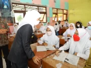 Dengan Pendaftaran Secara Online, PPDB SMA dan SMK Negeri di Jatim Resmi Dimulai