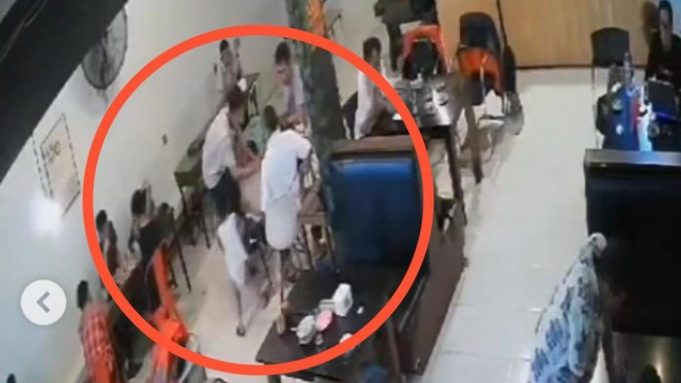 viral-oknum-dokter-diduga-menganiaya-balita-saat-main-catur-di-warkop-makassar-dokumen-istimewa_169