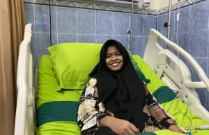 Gadis Disabilitas Penjual Peyek Ingin Tuntaskan Pendidikan Setelah Ayah Meninggal