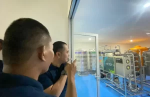 Air Mineral Hero untuk Warga Surabaya, Harganya Diklaim Lebih Murah