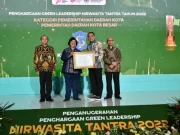 KLHK Anugerahi Surabaya Nirwasita Tantra Kedelapan Kali, Pemkot Klaim Udara Bersih