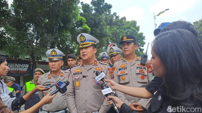 kasat-lantas-jakarta-selatan-kompol-bayu-marfiando_169