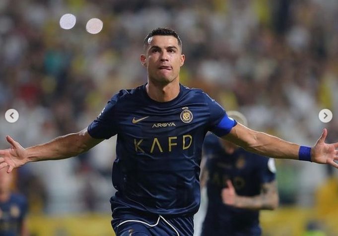 ramalan-jose-mourinho-terbukti-benar-soal-cristiano-ronaldo-beri-kesempatan-sadio-mane-dan-ghareeb-cetak-gol-di-al-nassr-9RHxNr8W9K