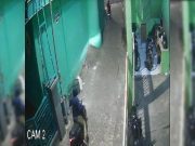 Terekam CCTV, Dua Maling Satroni Kosan di Sambikerep Surabaya, Bawa Kabur Motor Vario