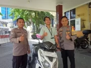 Warga Surabaya Lupa Tinggalkan Motor saat Beli Sate, Sampai Rumah Kos Bingung Dikira Diambil Maling