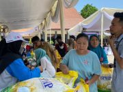 Pemkot Surabaya Pastikan Stok Bahan Pokok Aman hingga Desember, Minta Warga Tidak Panik