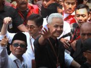 Ganjar Tolak Bilang Tanggal Tua, Viral Anies Minta Traktir,