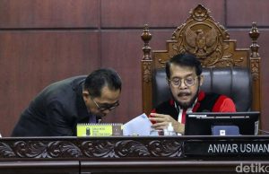 Tok! MK Tolak Gugatan Batas Maksimal Usia Capres/Cawapres