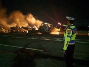 Truk Bermuatan Metanol Terbakar di Tol Jombang-Mojokerto, Simak Kronologinya