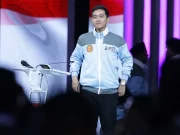 GIBRAN BERSAMA WIBU ..