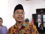 Komisi Pemberantasan Korupsi (KPK) akhirnya menetapkan Bupati Sidoarjo Tersangka