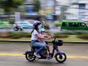 Ramai Sepeda Listrik Dorong Warga Beli Motor Listrik Subsidi