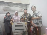 Kegiatan Pemberdayaan Dosen UWP dalam Mendorong Kapasitas Usaha Produk Kue di Kecamatan Sambikerep Surabaya