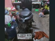 Motor Kurir dan Puluhan Paket yang Dicuri di Keputih Surabaya, Ditemukan di Dapur Rumah Tanah Merah Bangkalan