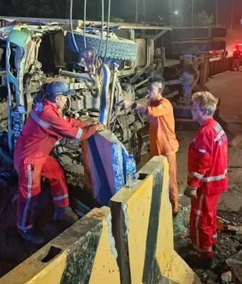 Tragedi Karawang Barat: Yukihiro Nabae Tewas Tertimpa Truk, Infrastruktur Gagal Lindungi Nyawa