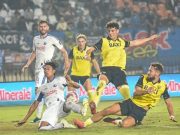 Arema Dicukur 4:0 Oleh Oxford United Semalam